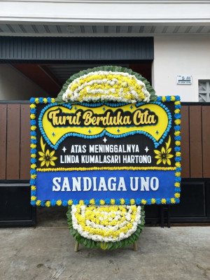 Papan Bunga Duka di Singkup